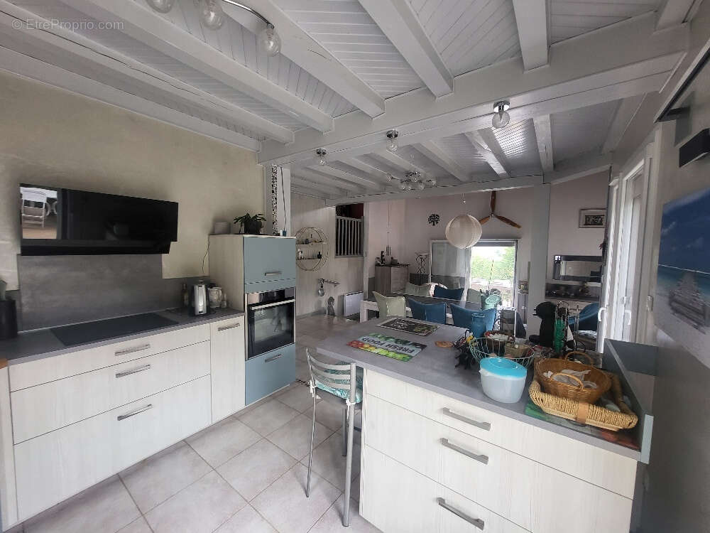 Maison à CHATILLON-SUR-CHALARONNE