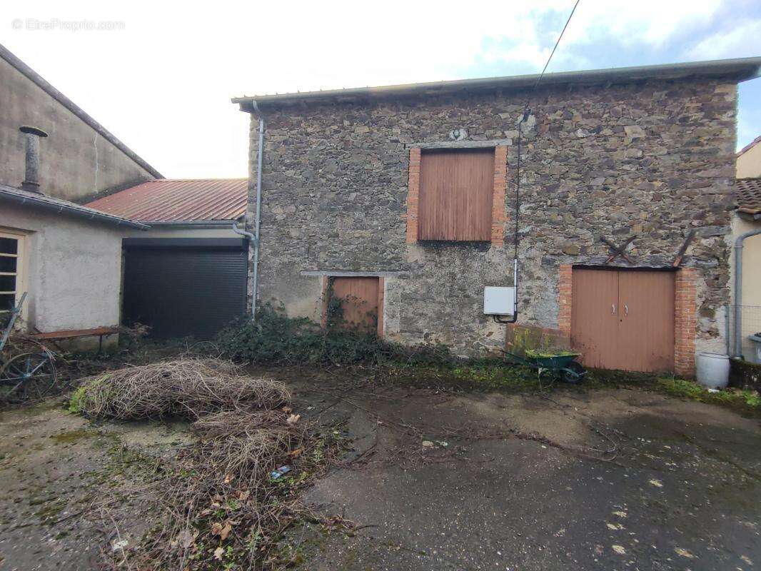 Maison à TANUS