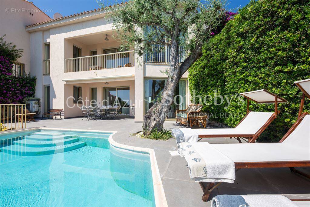 Appartement à SAINT-JEAN-CAP-FERRAT