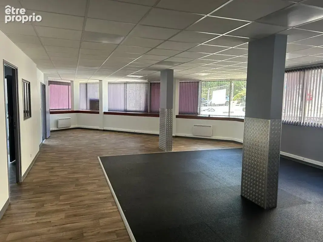 Locaux/Biens immobiliers - photo 6