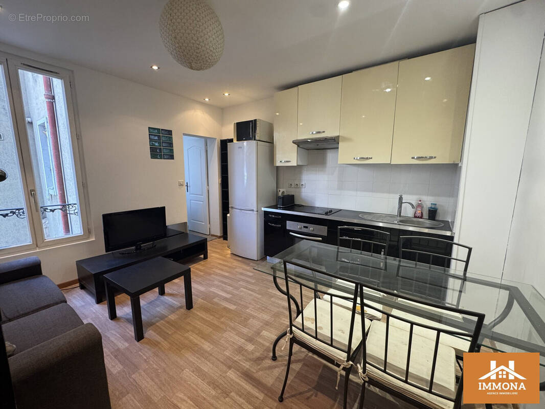 Appartement à AUBERVILLIERS