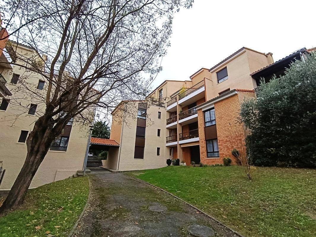 Appartement à RAMONVILLE-SAINT-AGNE