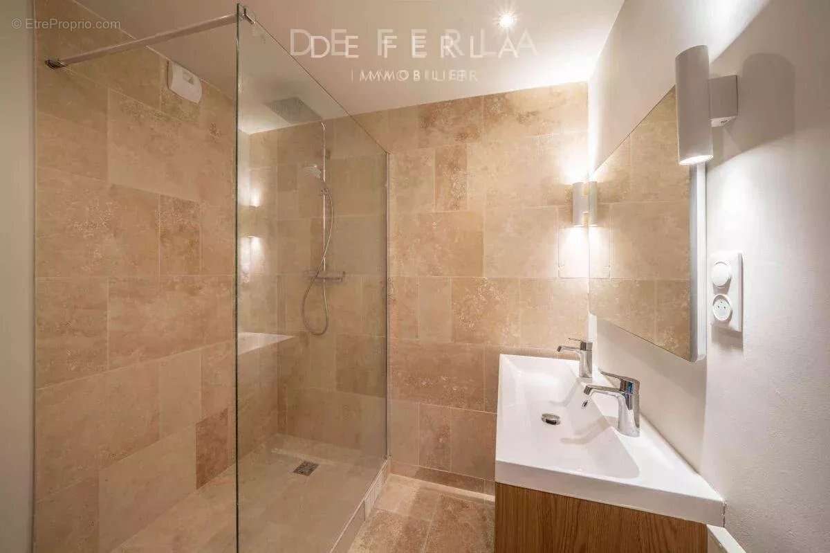 Appartement à PARIS-13E