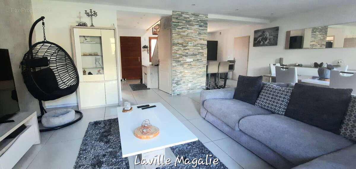 Maison à ALBERTVILLE