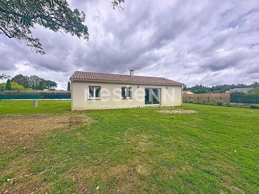 Maison à PAVIE