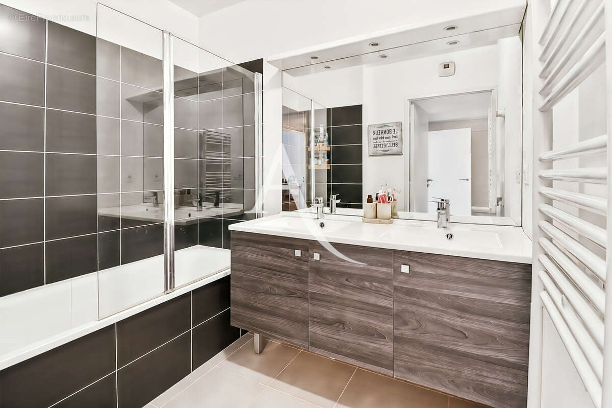 Appartement à MARSEILLE-13E