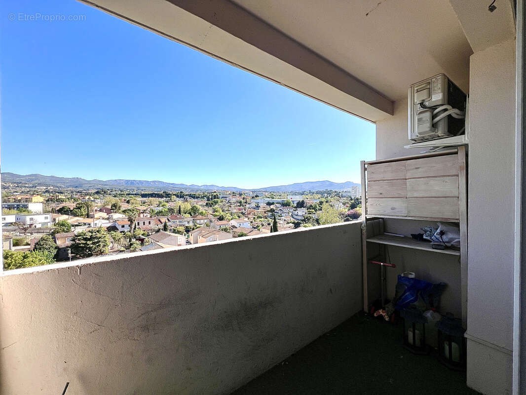 Appartement à MARSEILLE-13E