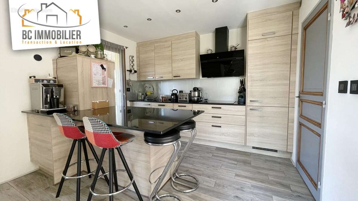 Appartement à PREVESSIN-MOENS