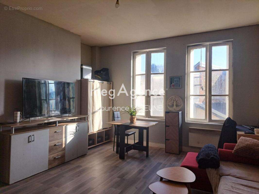 à ORBEC IMMEUBLE en monopropriété 7 appartements 1 boutique 1 local - photo 9