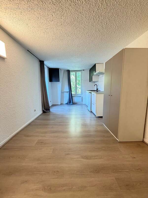 Appartement 18 m² à Grenoble  - photo 2