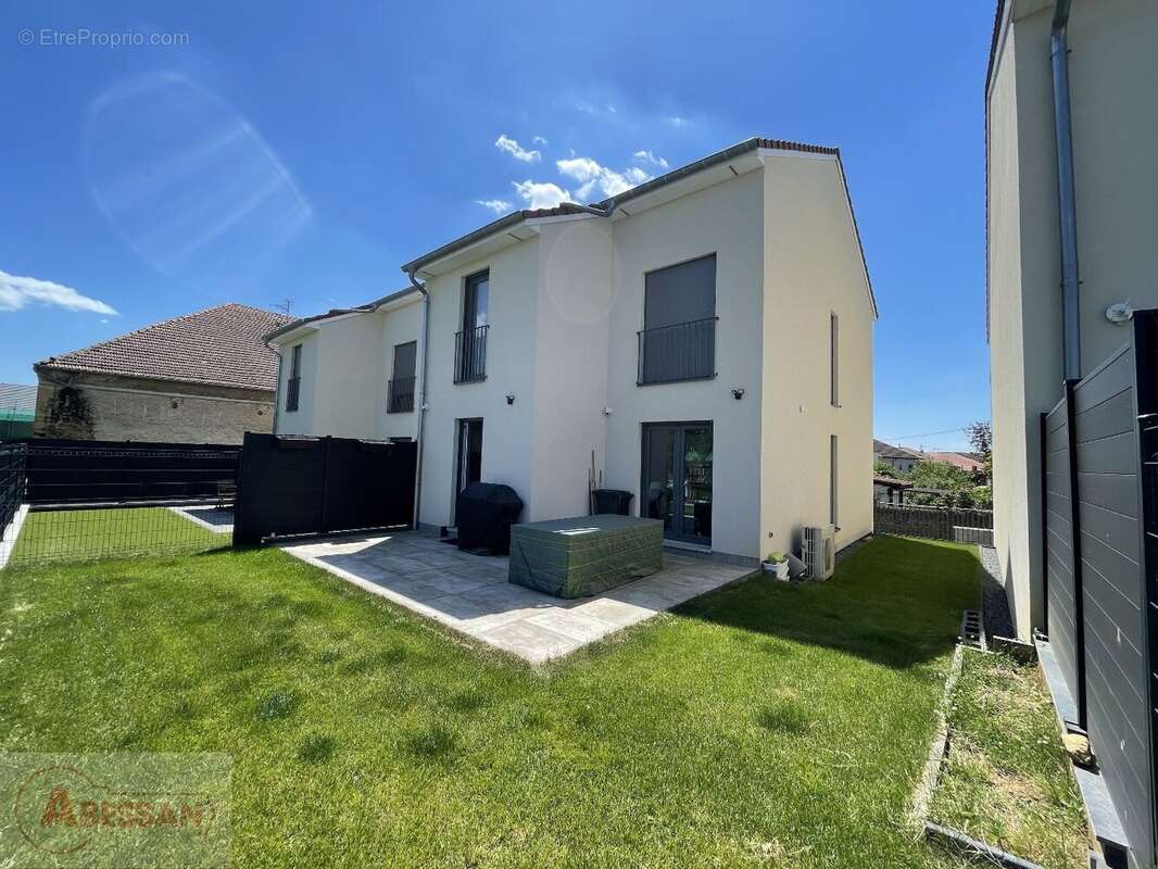 Maison à VILLERS-LA-MONTAGNE