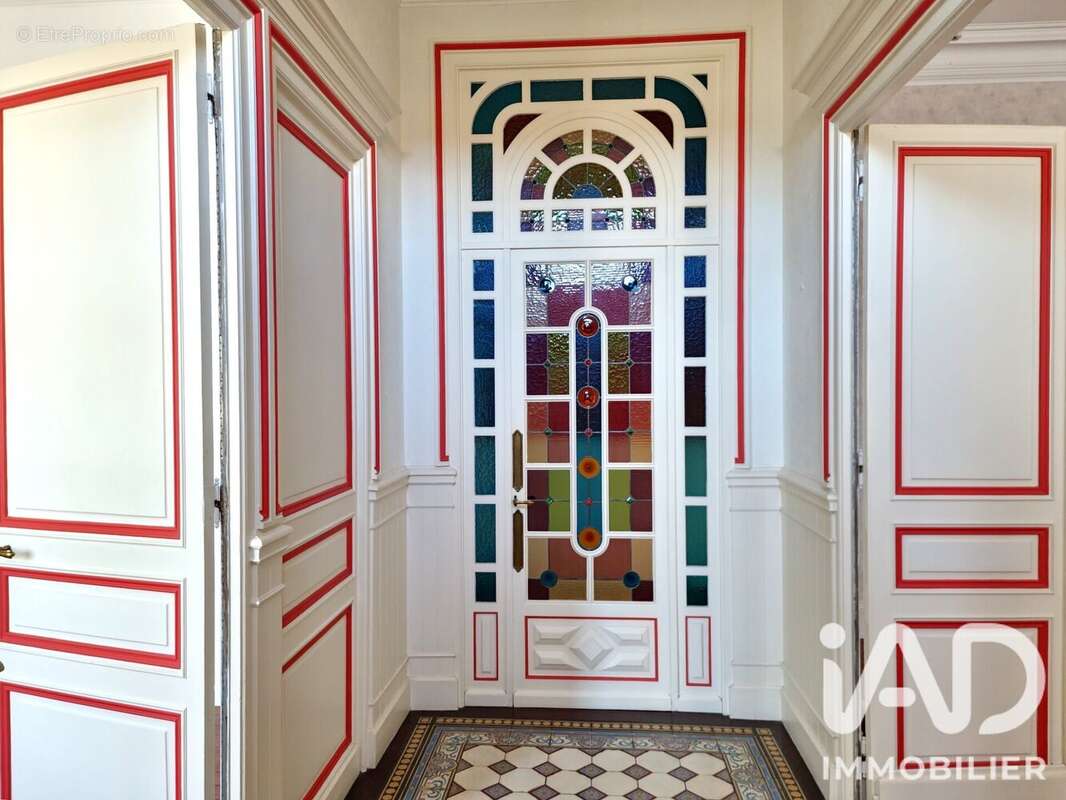 Maison 231 m² à Cognac  - photo 5
