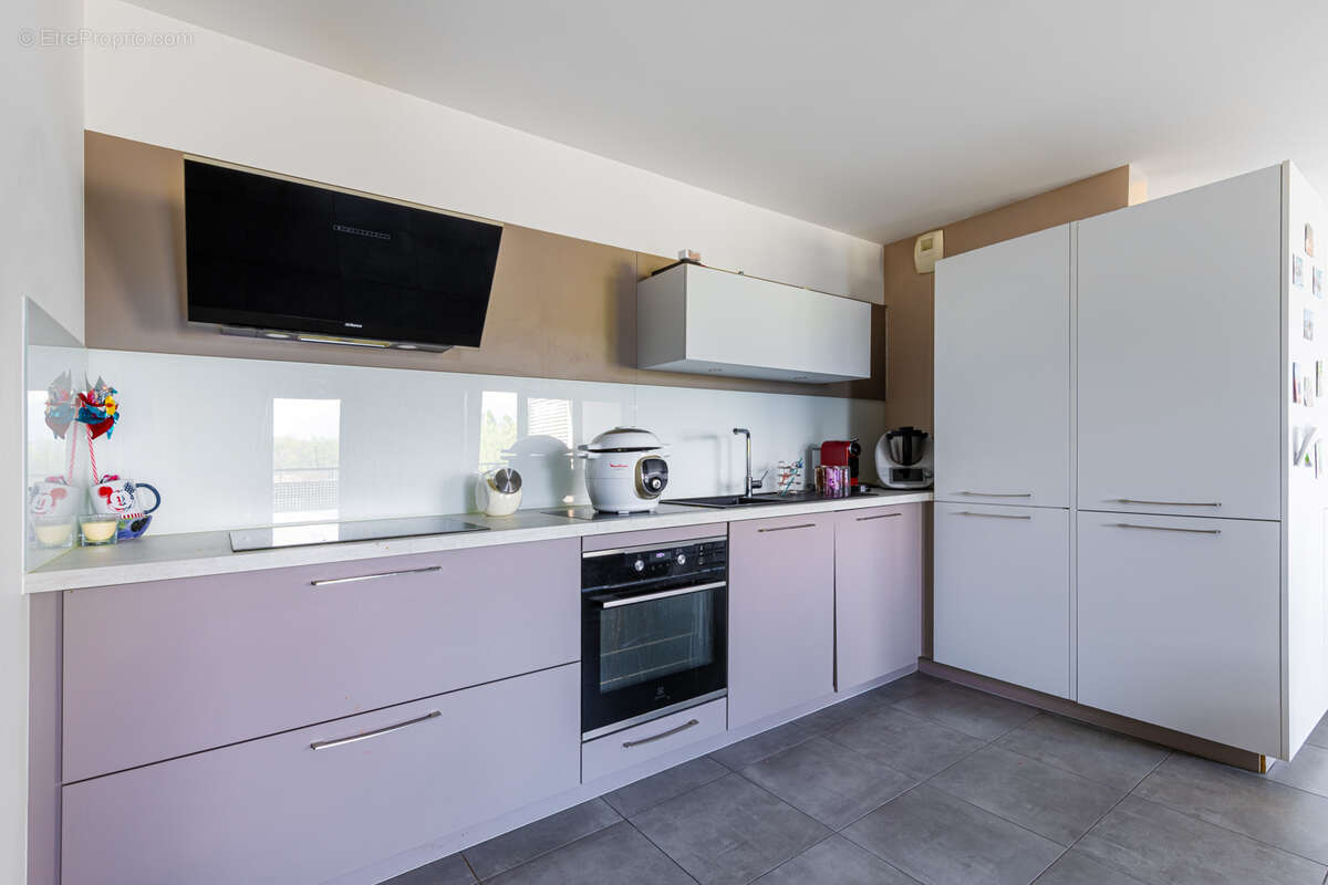 Appartement à POISY