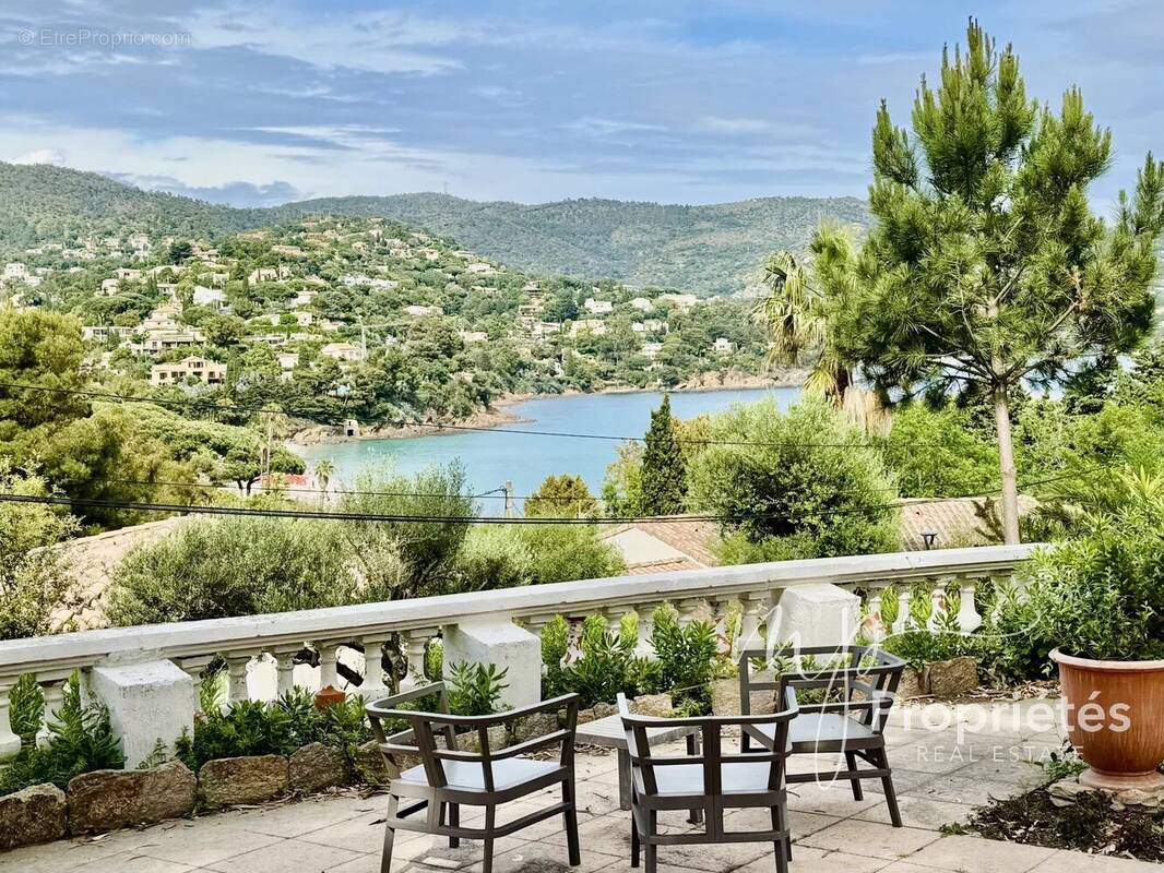 Appartement à LE LAVANDOU