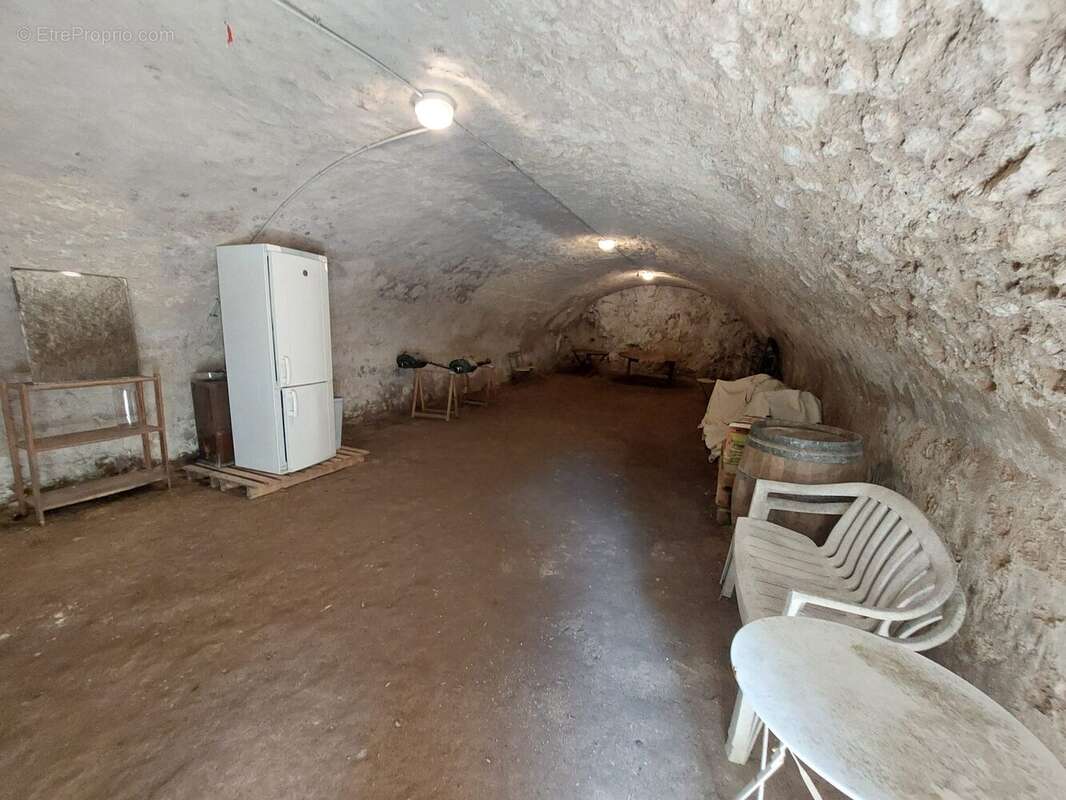 Maison 182 m² à Monts  - photo 7