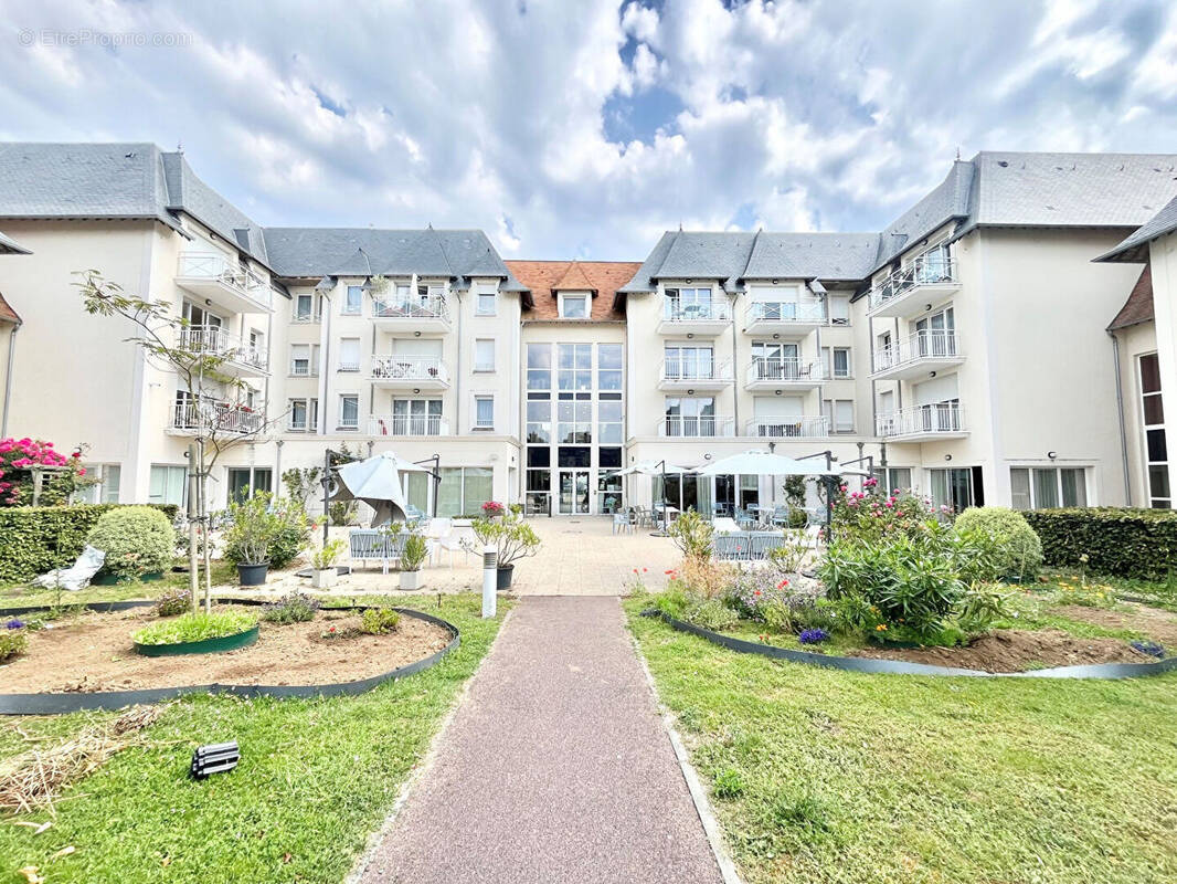 Appartement à COURSEULLES-SUR-MER