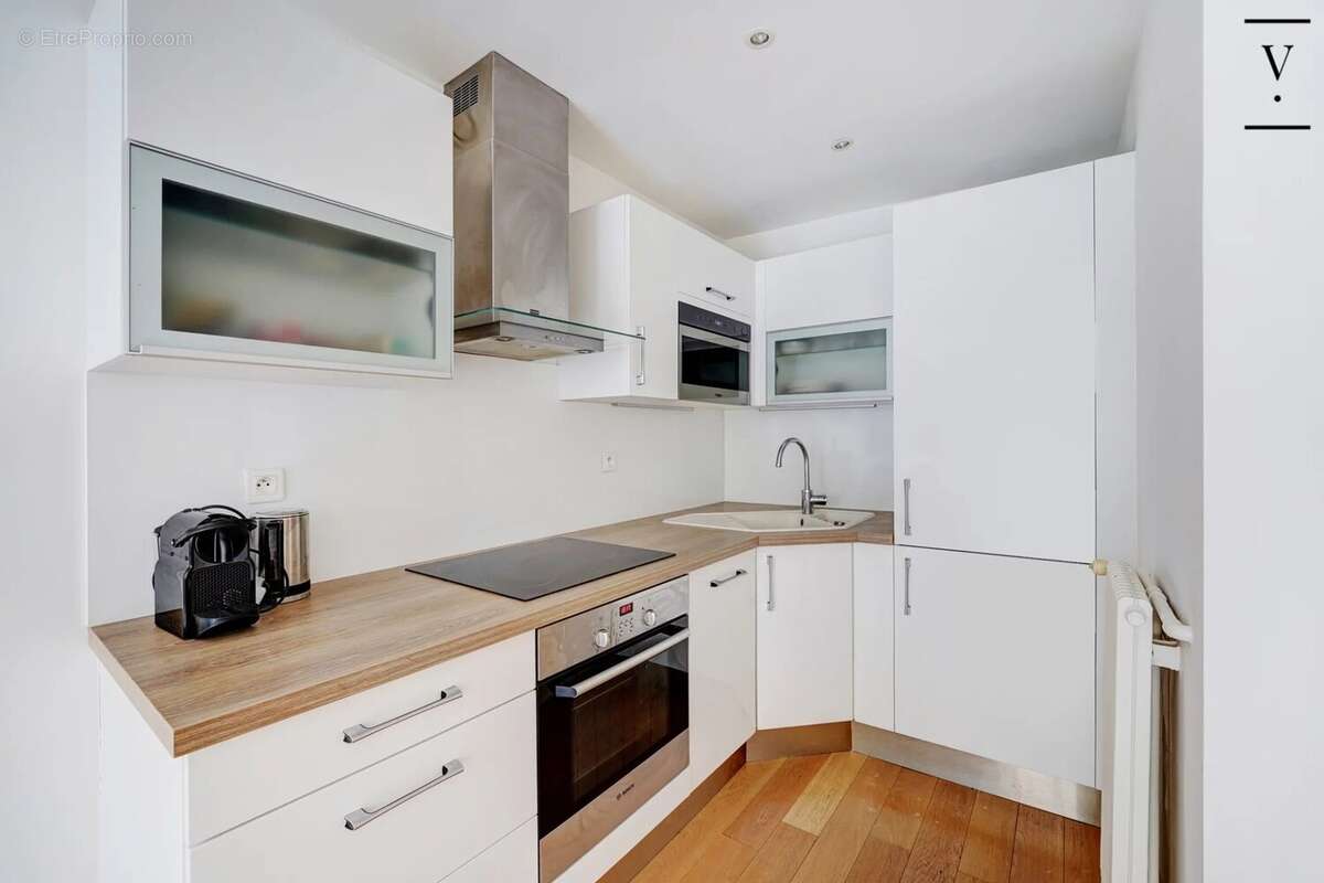 Appartement à PARIS-3E