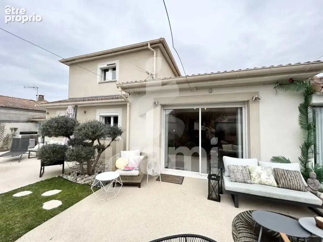 Maison de 150 m2 avec piscine - photo 12