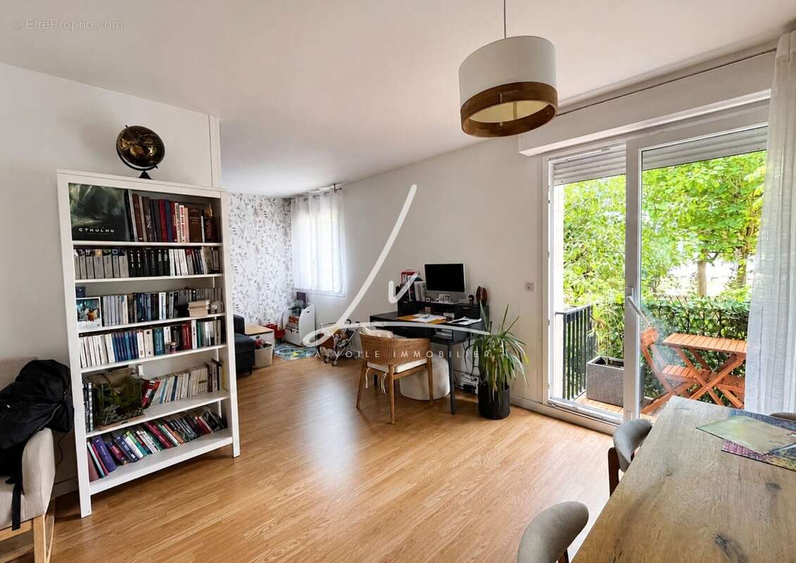 Appartement 85 m² à Caen  - photo 6