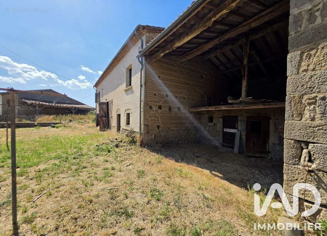 Photo 3 - Maison à TREZIOUX