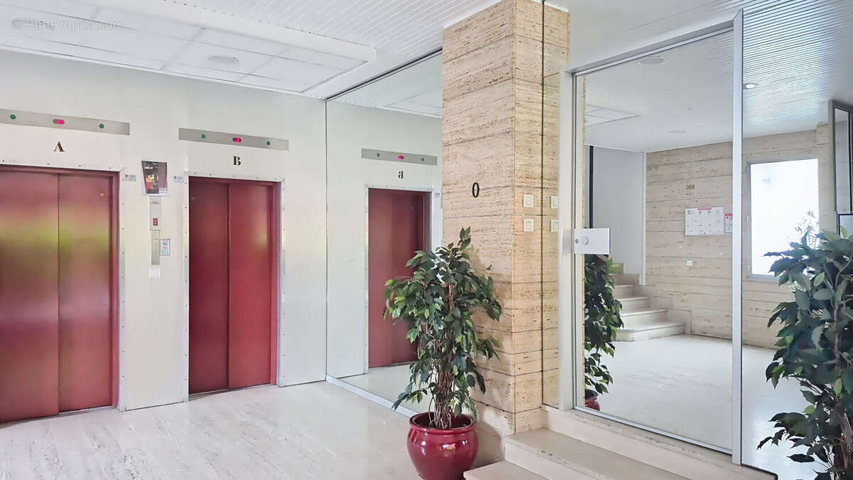 Bureaux bas montreuil limite vincennes - photo 7
