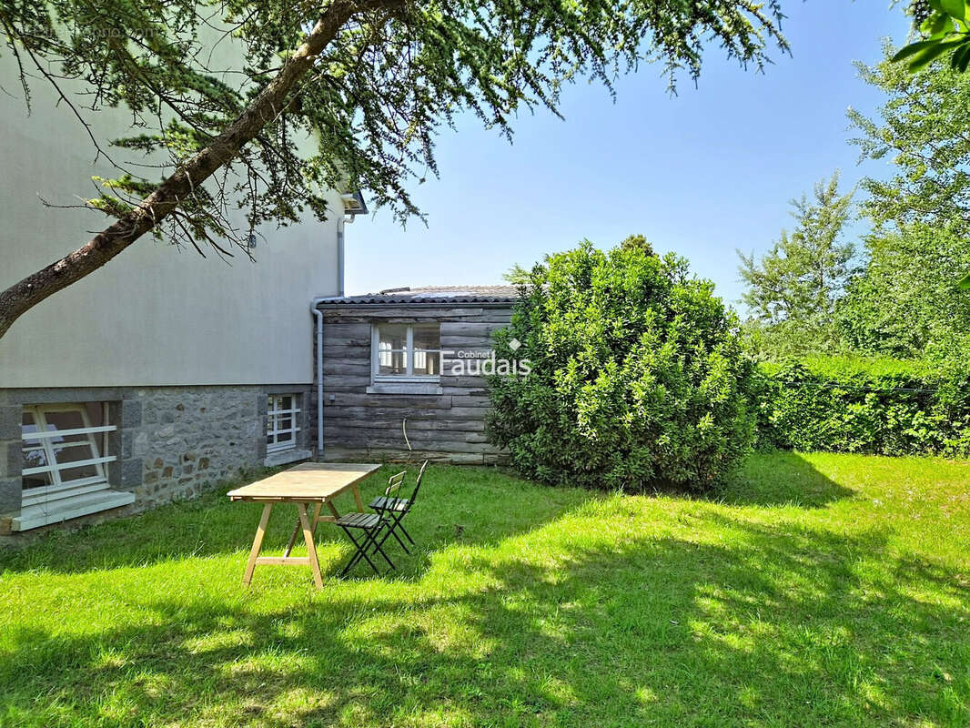 Maison 204 m² à Hauteville-Sur-Mer  - photo 5
