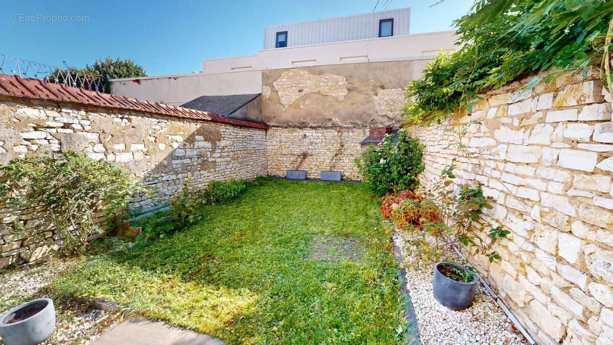 Maison à CHATEAUROUX