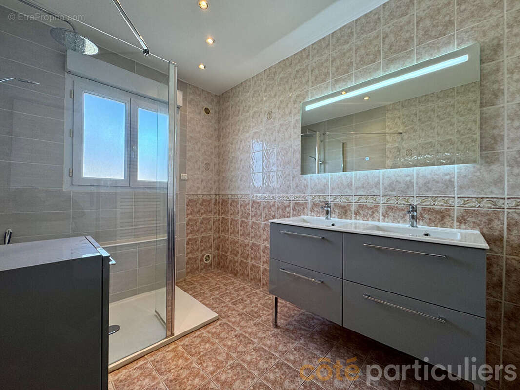 Maison à FRONTIGNAN