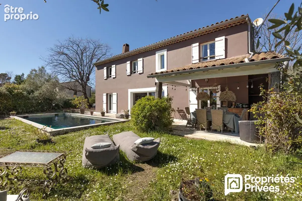 Villa avec piscine, jolie dépendance et vue dégagée - photo 2