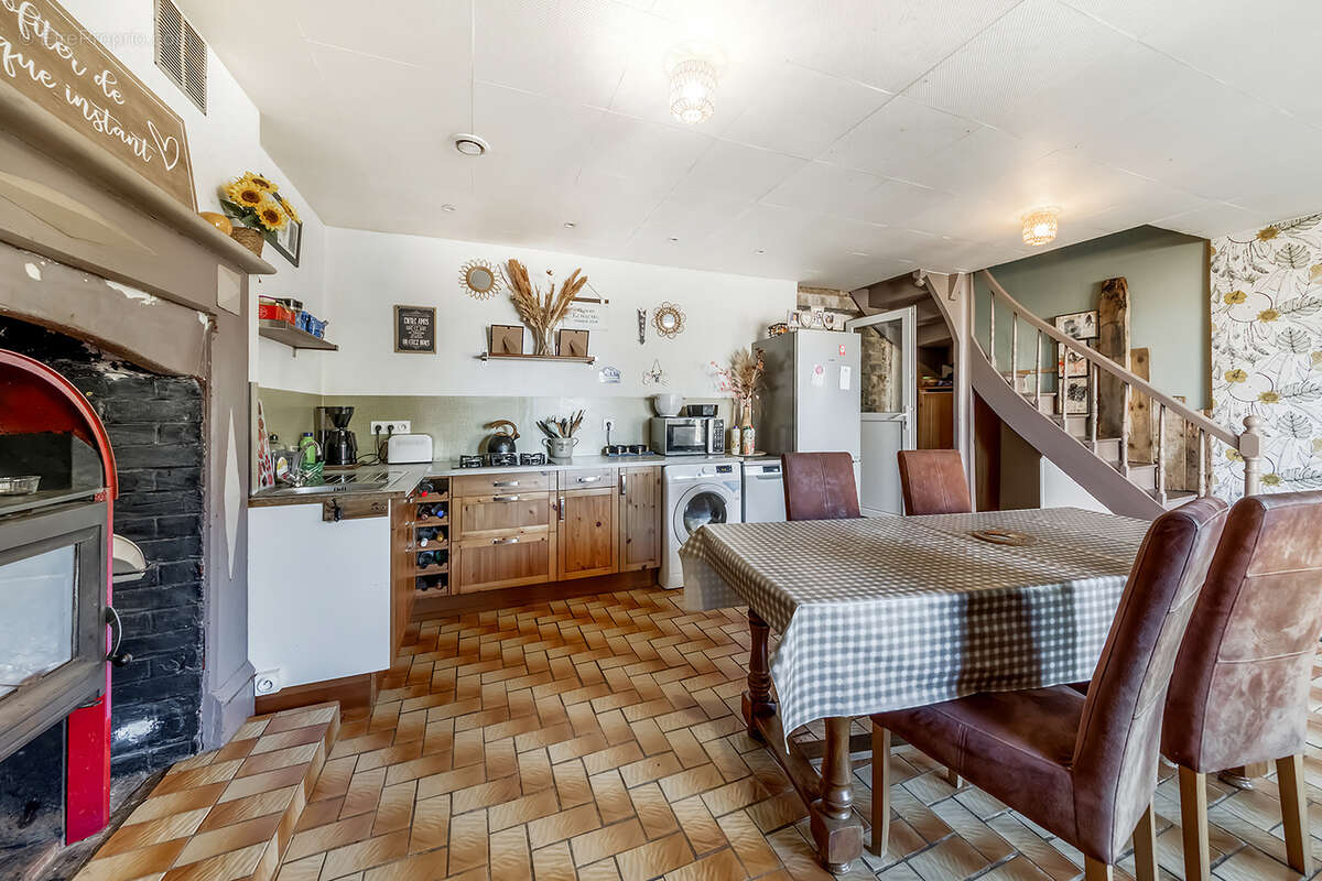 Maison à BROUALAN