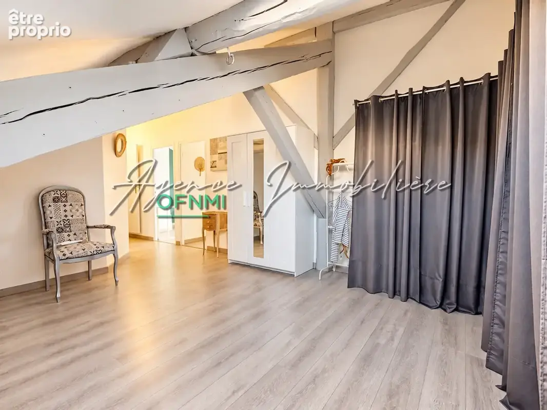 Loft Atypique en duplex avec Garage - photo 15