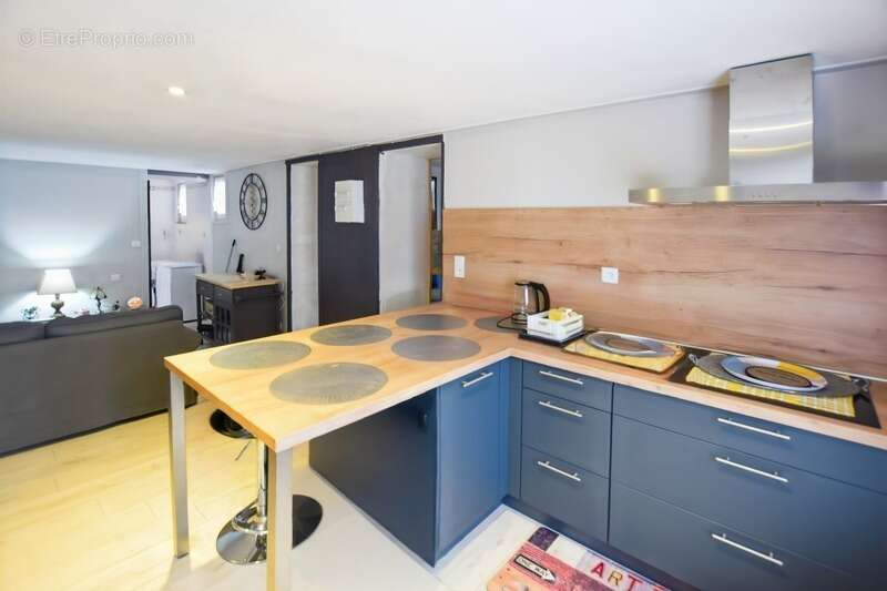 Maison à SAINT-PIERRE-DE-VARENNES