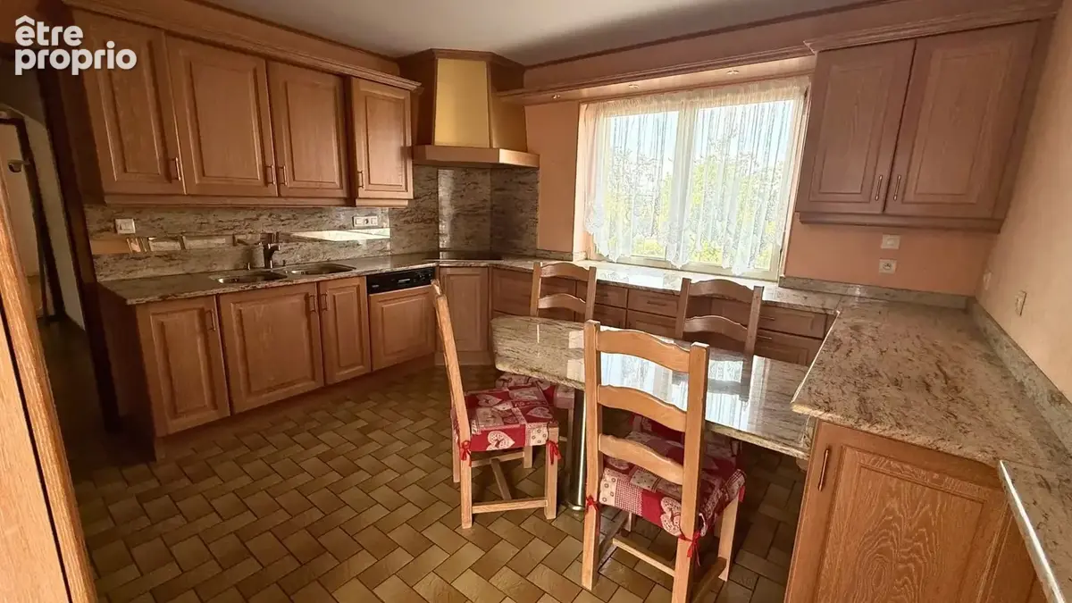 Maison 6 pièces 145 m² à vendre à Ensisheim (68190) - photo 3