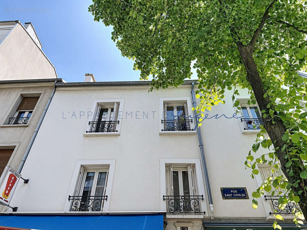 Appartement à PARIS-15E