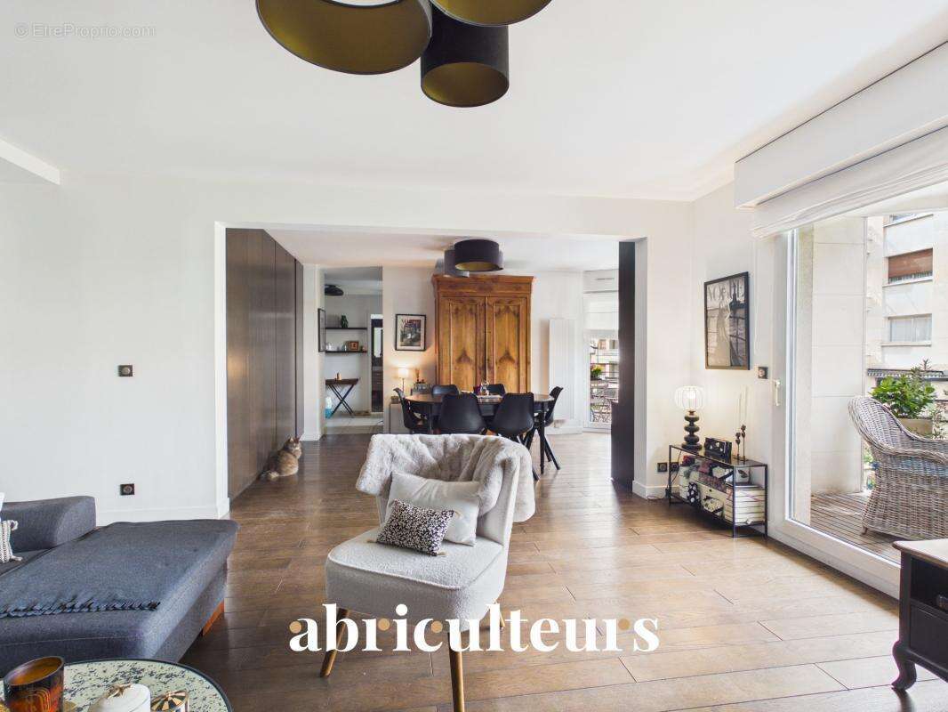 Appartement à SAINT-MANDE