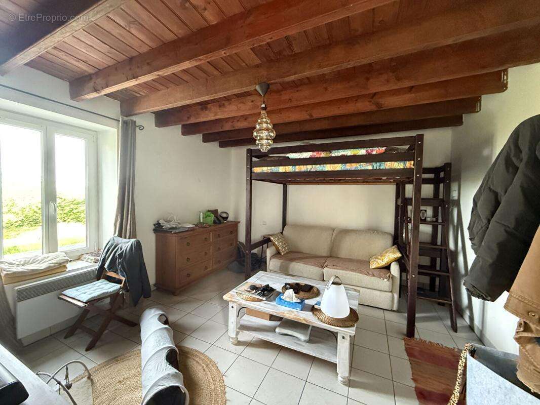 Maison à ROMAGNY
