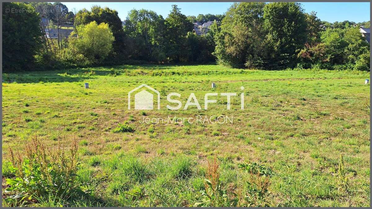 Photo 5 - Terrain à MONTREUIL-SOUS-PEROUSE