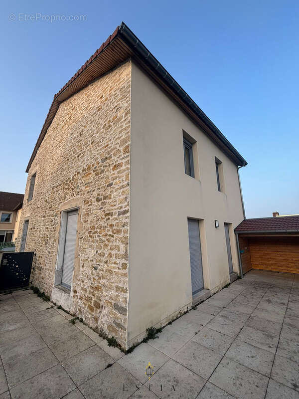 Maison à CHATENOIS