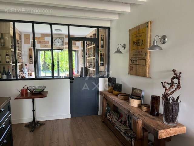 Maison rénovée avec piscine - photo 9