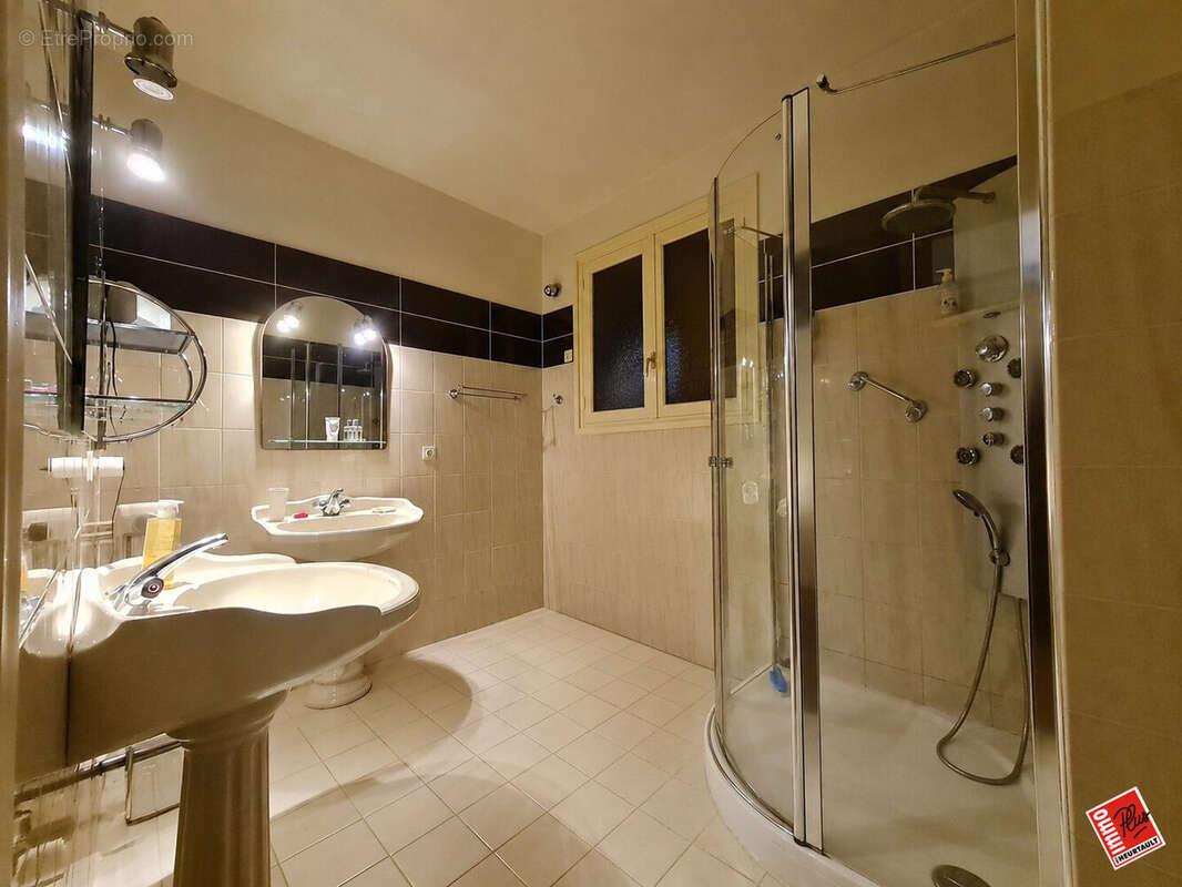 Appartement 119 m² à Saint-Brieuc  - photo 8
