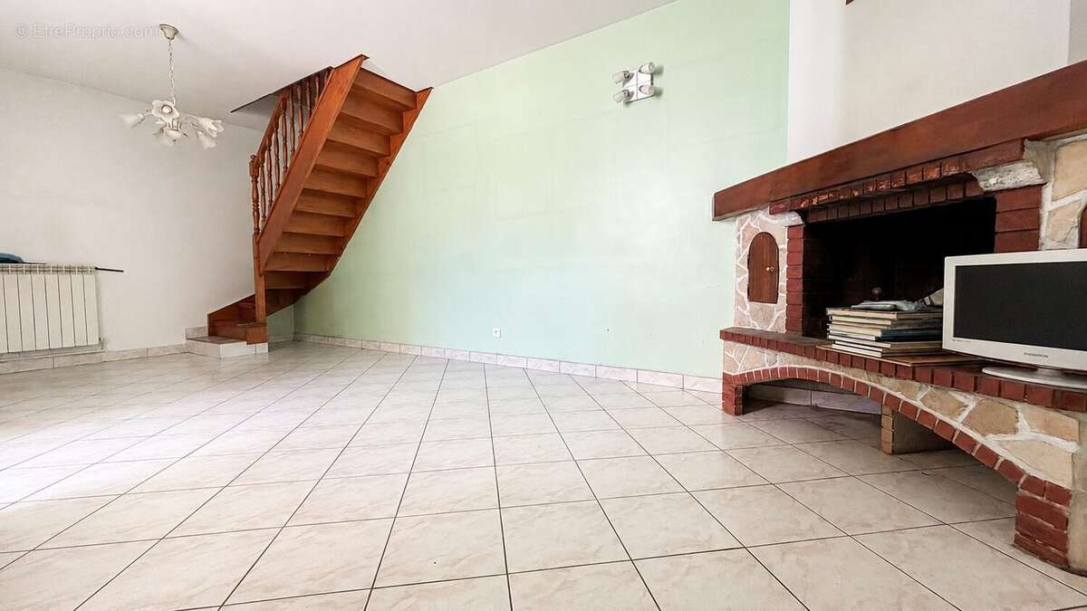 Maison 54 m² à Maisons-Alfort  - photo 5