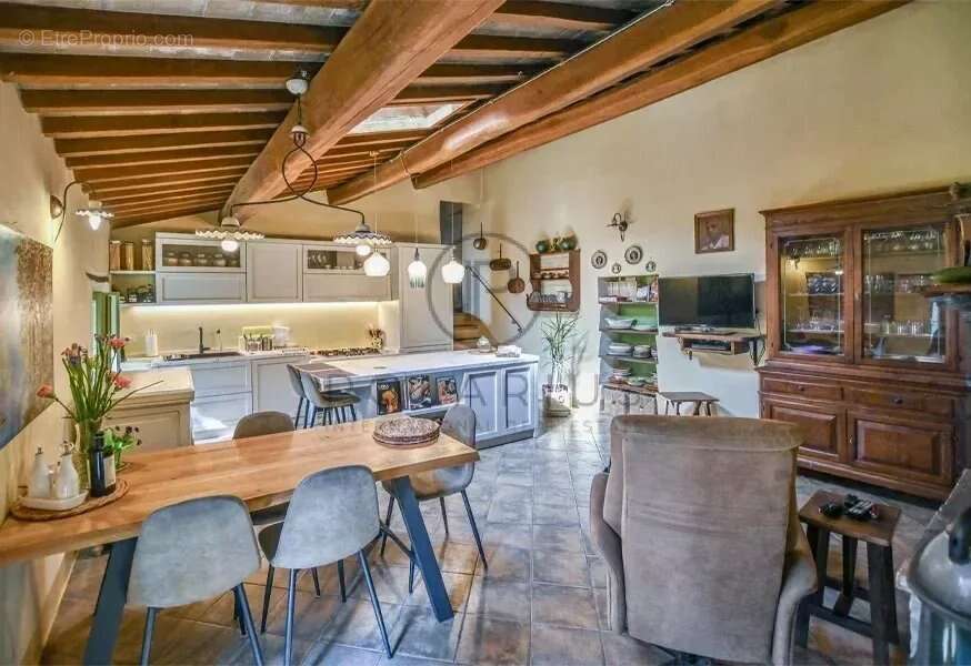 Ferme restaurée du XVIIIe siècle avec 6 chambres + 3 appartements pour invités sur 27 hectares près de Cagli, Marches. Piscine,  - photo 30