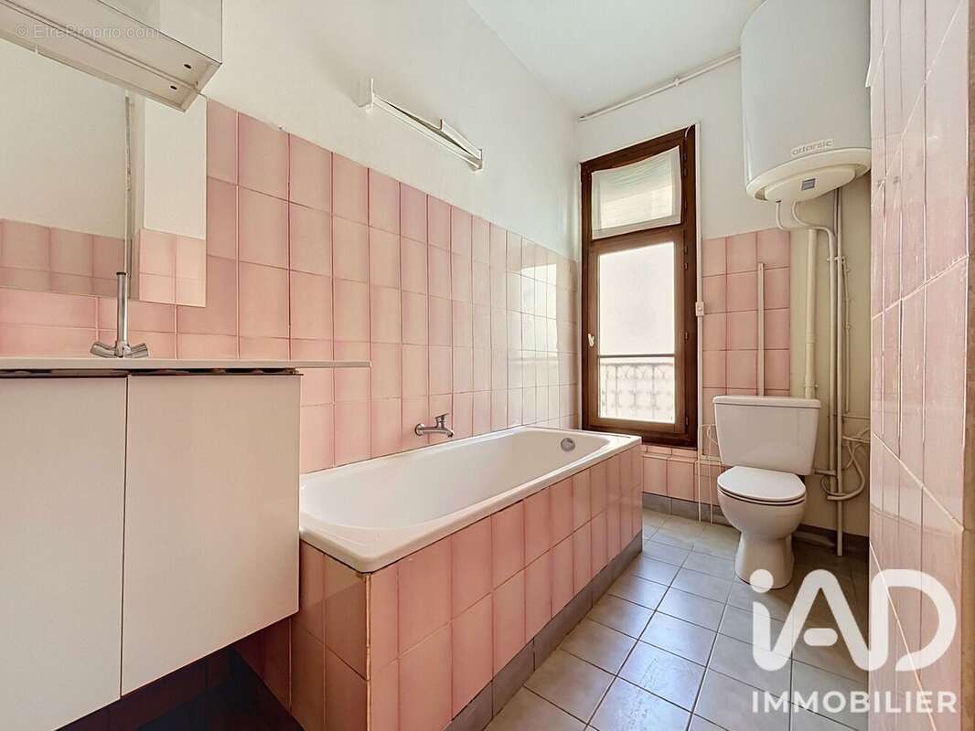 Photo 7 - Appartement à SAINT-DENIS
