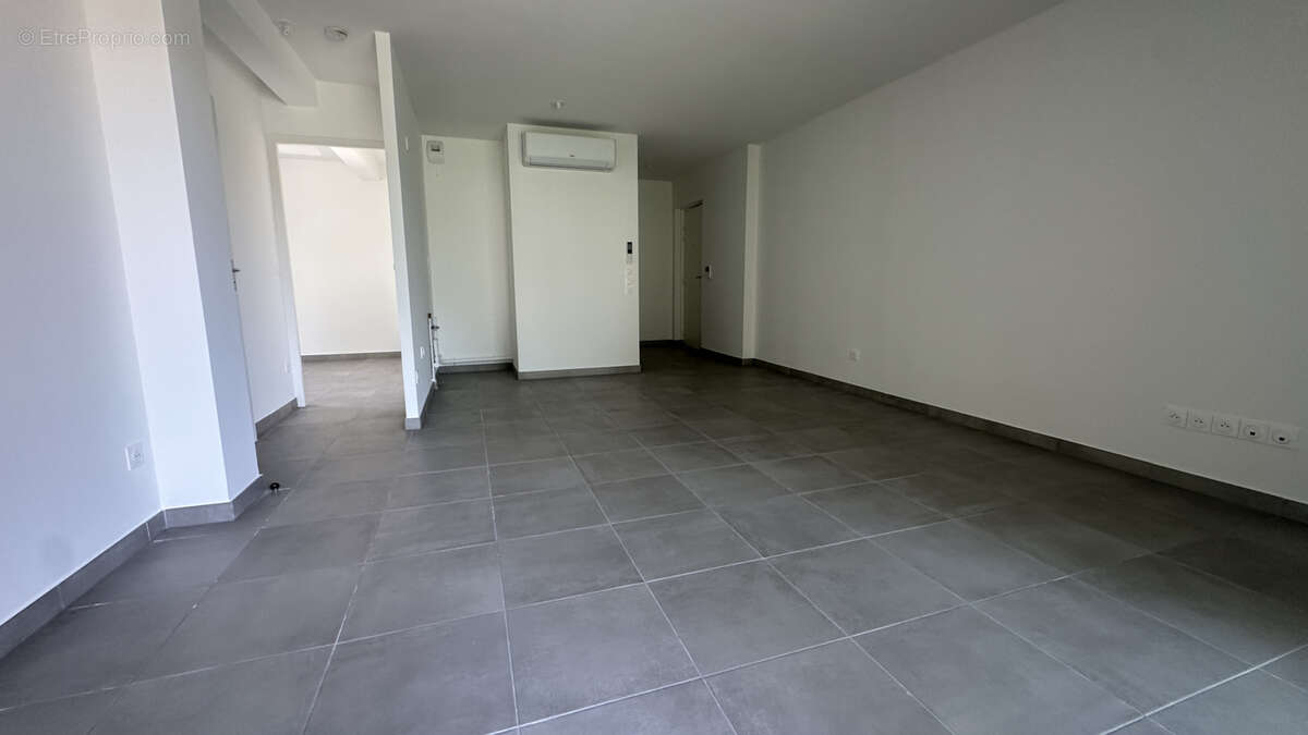 Appartement T3 première ligne plage - VIAS PLAGE - photo 10