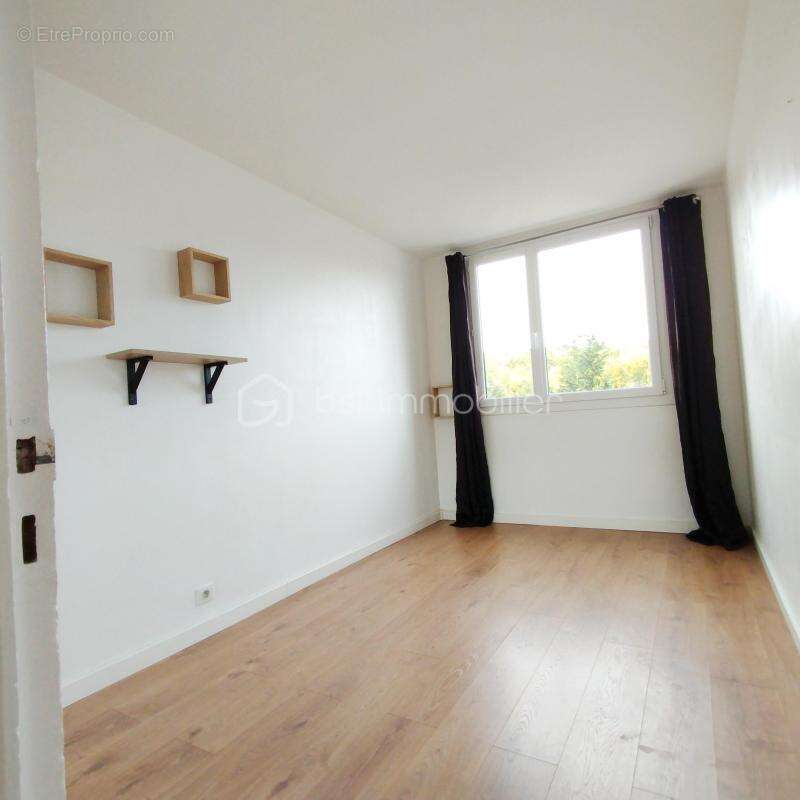 Appartement à L&#039;ETANG-LA-VILLE