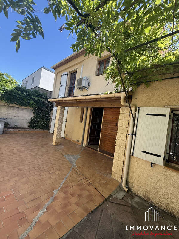 Maison à JACOU