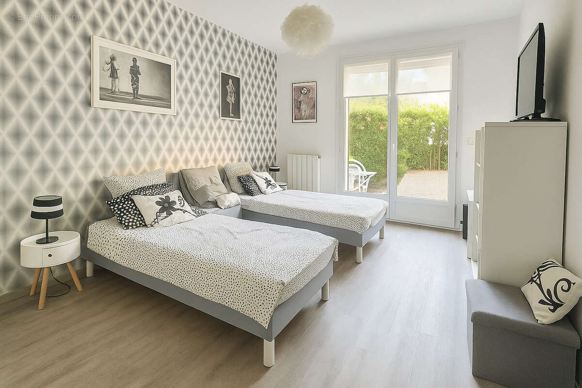 Appartement à SIX-FOURS-LES-PLAGES