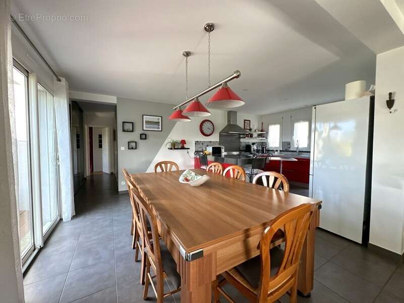 Maison à GOUVILLE-SUR-MER