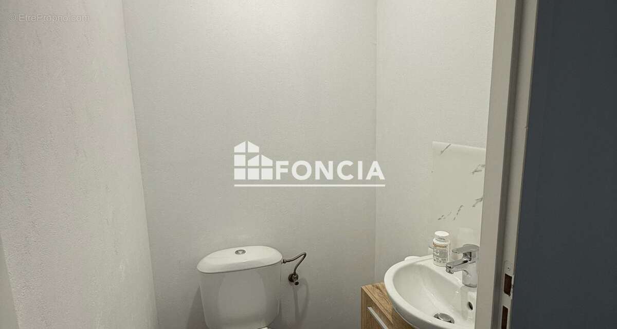 Appartement à AMNEVILLE