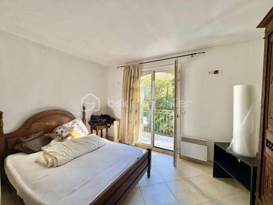 Maison à LES ADRETS-DE-L&#039;ESTEREL